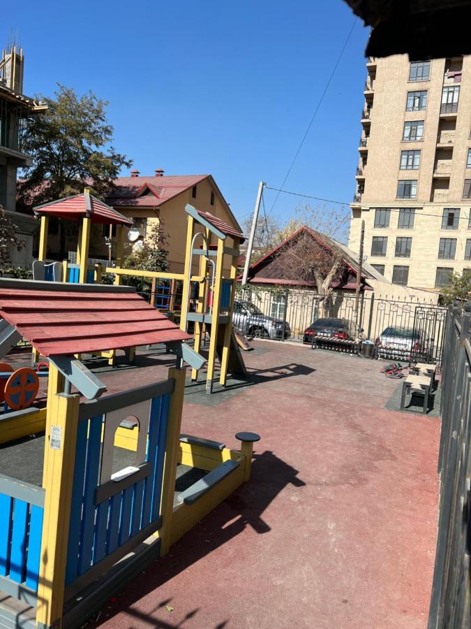 Апарт готель Кожомкул Kojomkul Бішкек Екстер'єр фото